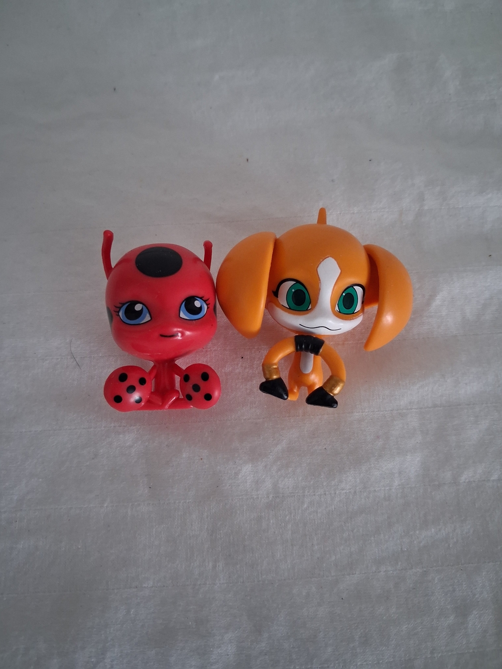Miraculous Ladybug Kwami Surprise Barkk Bark Dog And Tikki 2 Piece Figure